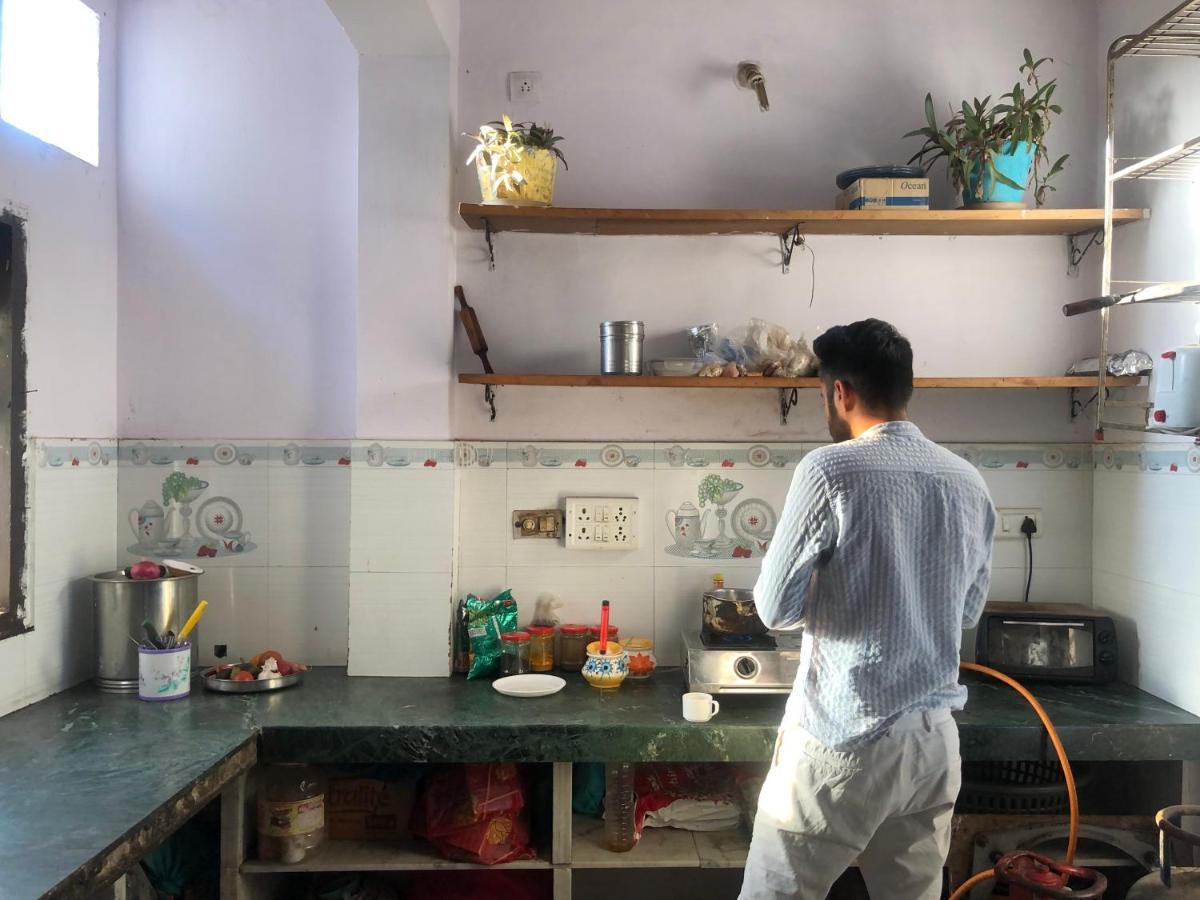 Whereabout Hostel Udaipur Luaran gambar