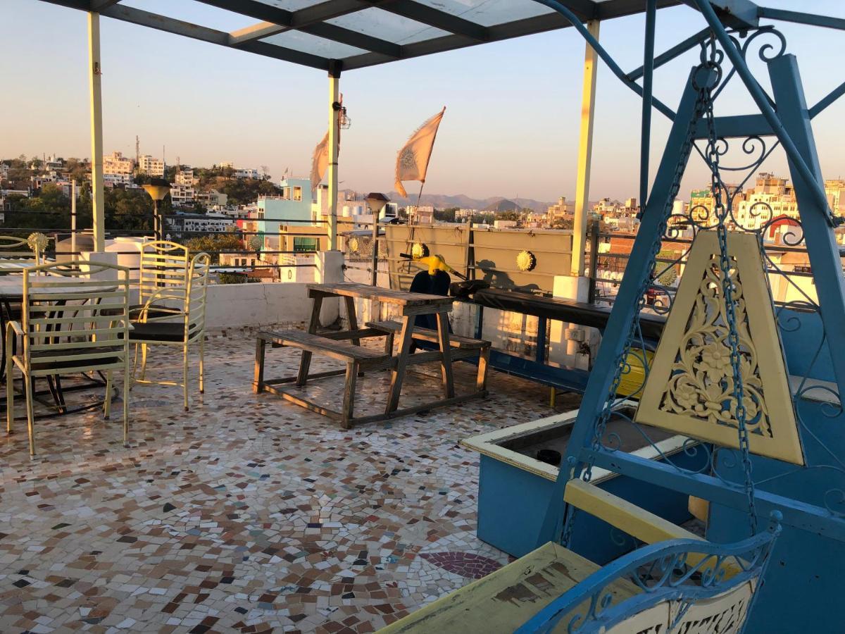 Whereabout Hostel Udaipur Luaran gambar