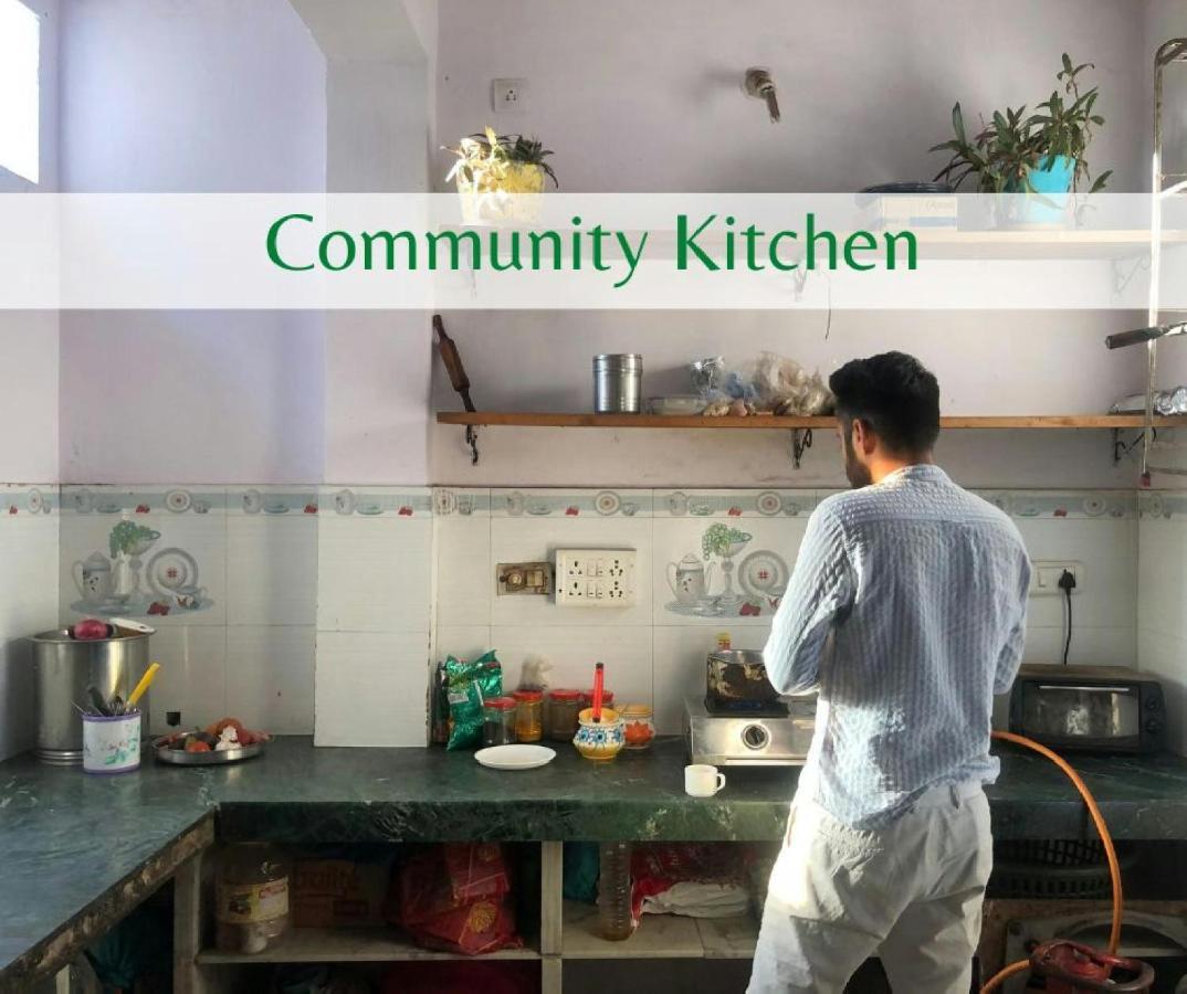 Whereabout Hostel Udaipur Luaran gambar