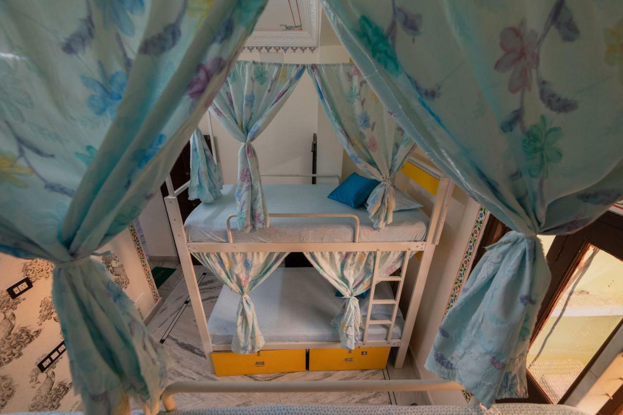Whereabout Hostel Udaipur Luaran gambar